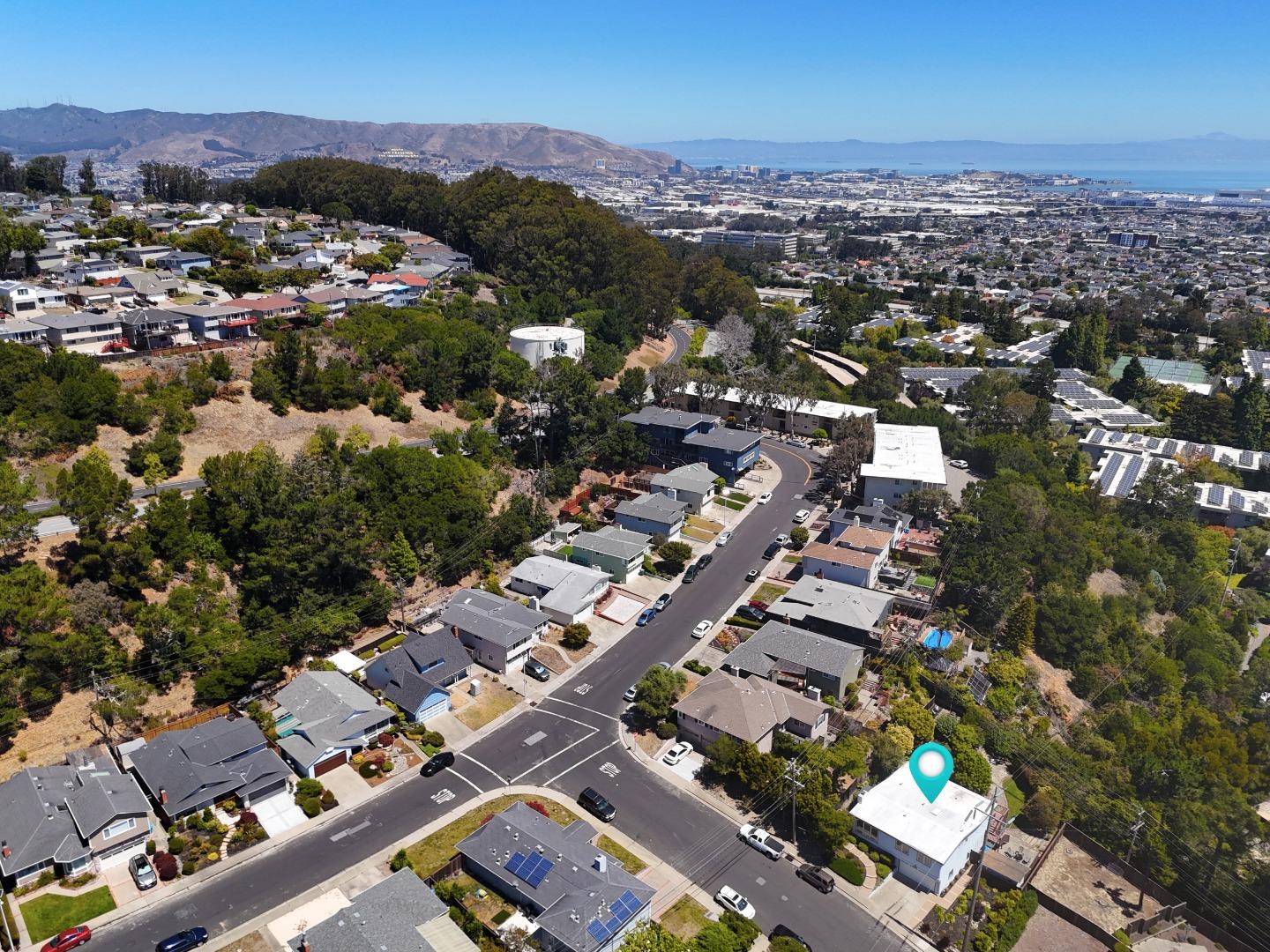 Detail Gallery Image 32 of 35 For 580 Madison Ave, San Bruno,  CA 94066 - 3 Beds | 2 Baths