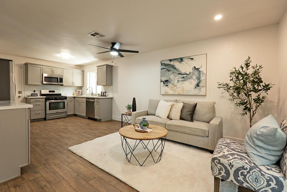 Detail Gallery Image 14 of 39 For 520 Wagtail Dr, Tracy,  CA 95376 - 3 Beds | 2/1 Baths
