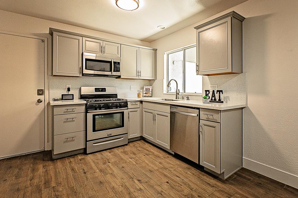 Detail Gallery Image 16 of 39 For 520 Wagtail Dr, Tracy,  CA 95376 - 3 Beds | 2/1 Baths