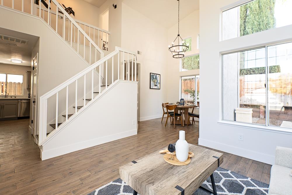 Detail Gallery Image 9 of 39 For 520 Wagtail Dr, Tracy,  CA 95376 - 3 Beds | 2/1 Baths