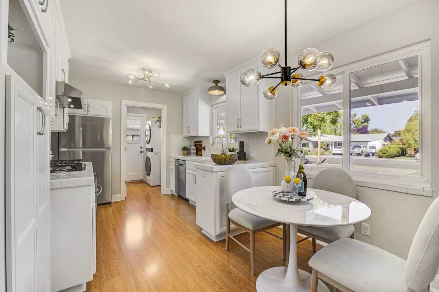 Detail Gallery Image 13 of 50 For 773 S Monroe St, San Jose,  CA 95128 - 3 Beds | 1/1 Baths