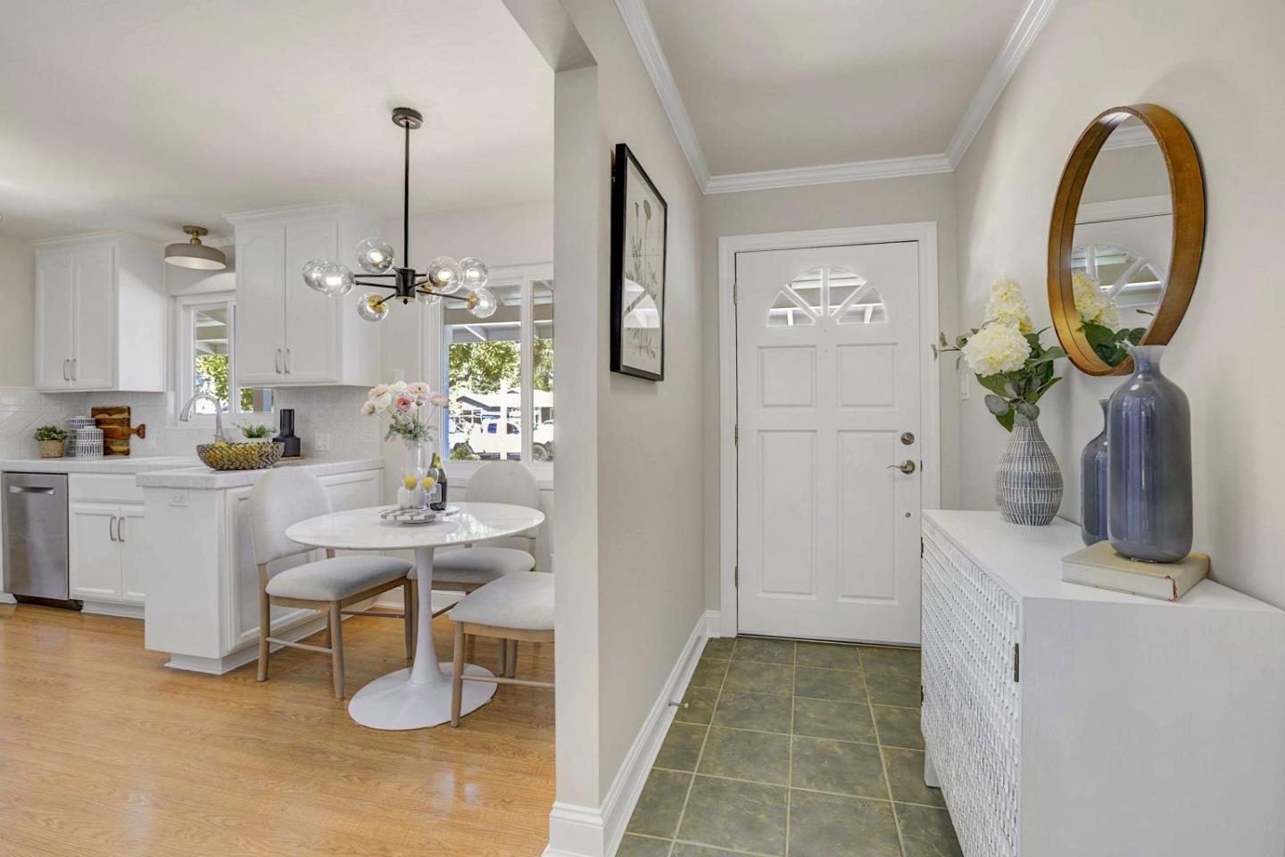 Detail Gallery Image 5 of 50 For 773 S Monroe St, San Jose,  CA 95128 - 3 Beds | 1/1 Baths
