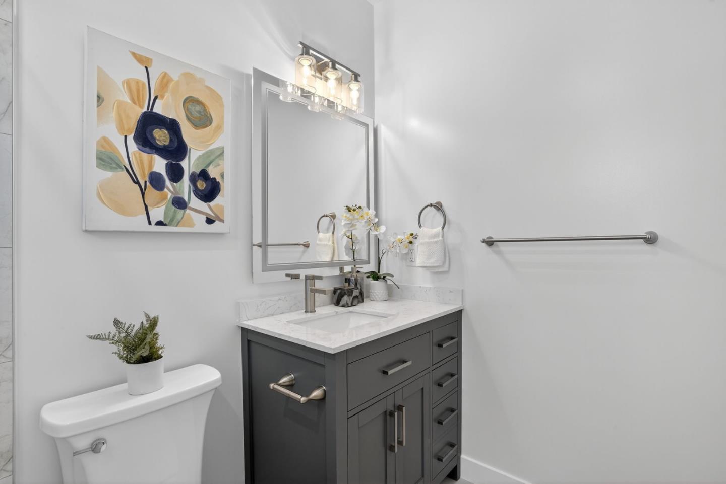 Detail Gallery Image 16 of 37 For 1285 Vine St, San Jose,  CA 95110 - 3 Beds | 2 Baths
