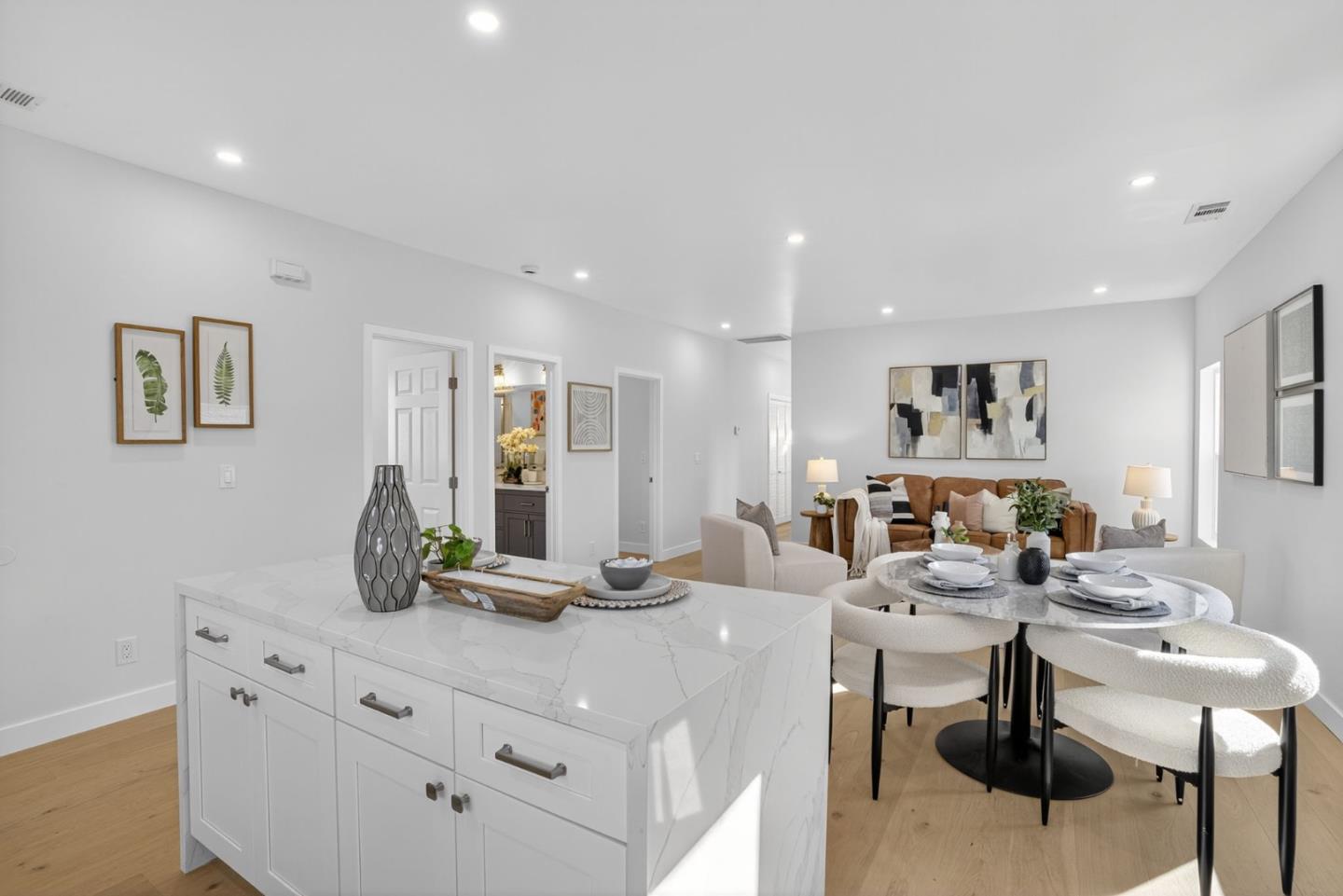 Detail Gallery Image 7 of 37 For 1285 Vine St, San Jose,  CA 95110 - 3 Beds | 2 Baths