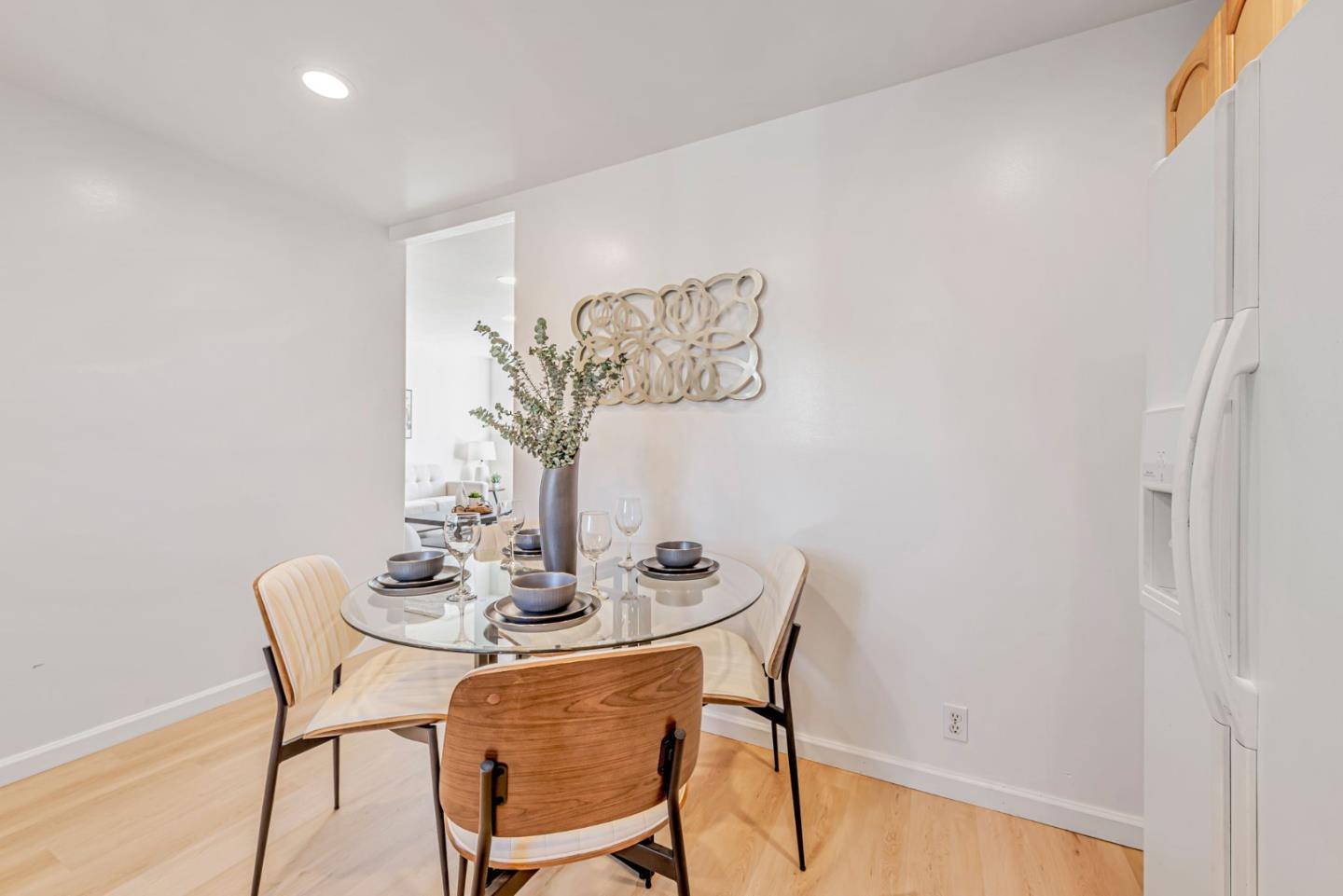 Detail Gallery Image 18 of 38 For 714 Tilton Ave, San Mateo,  CA 94401 - 3 Beds | 2 Baths