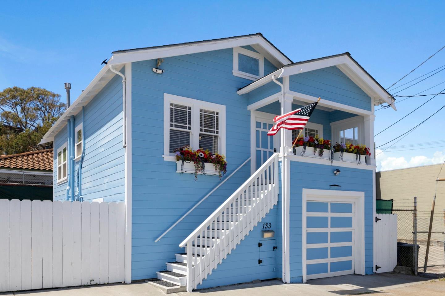 Detail Gallery Image 4 of 45 For 133 Serra Ave, Millbrae,  CA 94030 - 3 Beds | 2/1 Baths