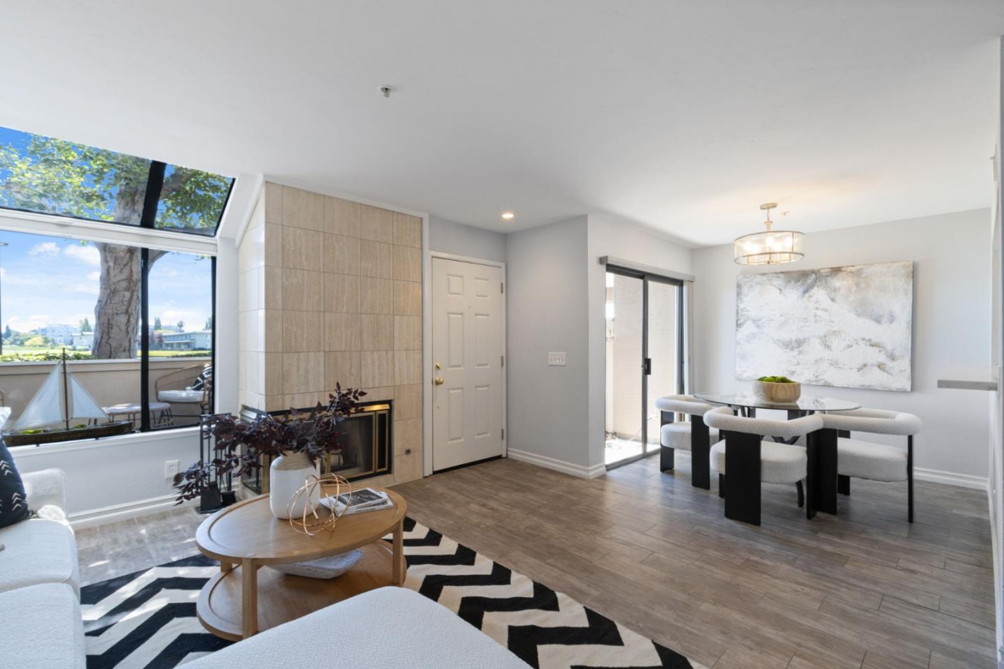 Detail Gallery Image 12 of 36 For 2285 Vista Del Mar, San Mateo,  CA 94404 - 2 Beds | 2/1 Baths