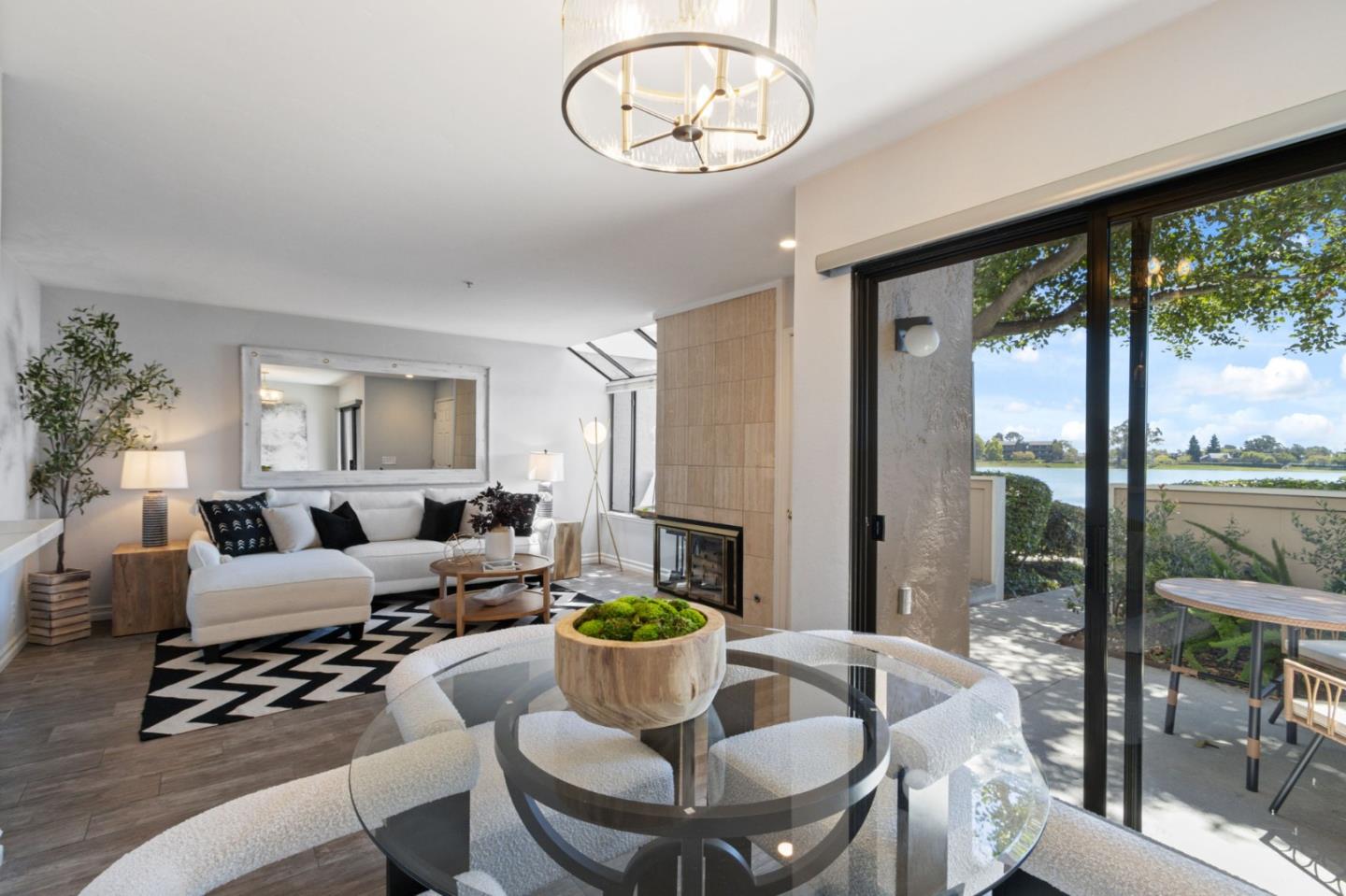 Detail Gallery Image 15 of 36 For 2285 Vista Del Mar, San Mateo,  CA 94404 - 2 Beds | 2/1 Baths