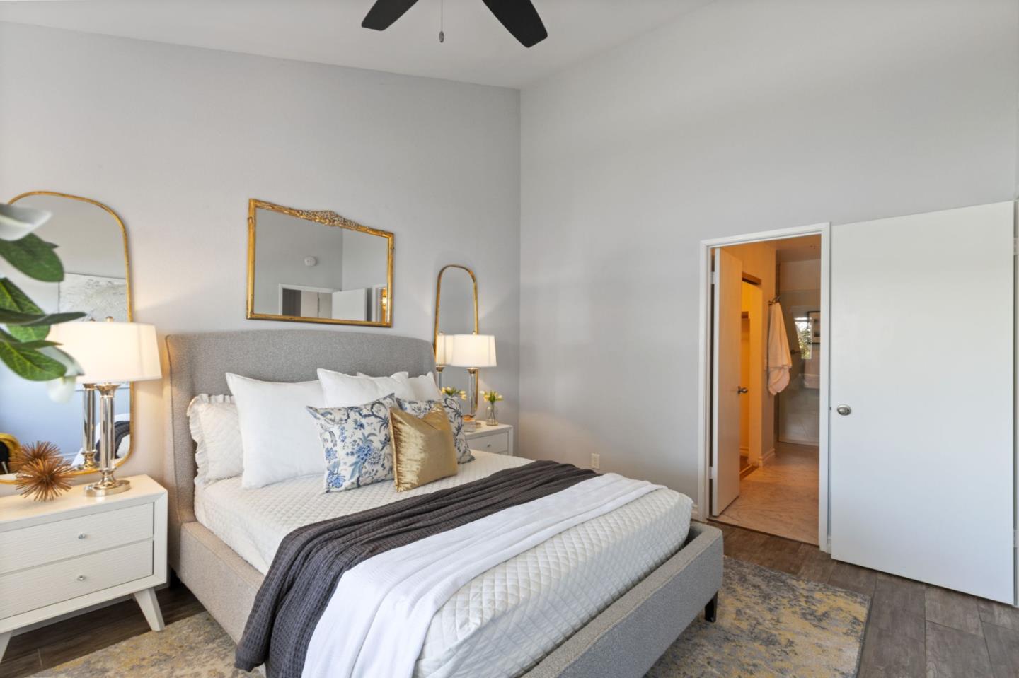 Detail Gallery Image 21 of 36 For 2285 Vista Del Mar, San Mateo,  CA 94404 - 2 Beds | 2/1 Baths