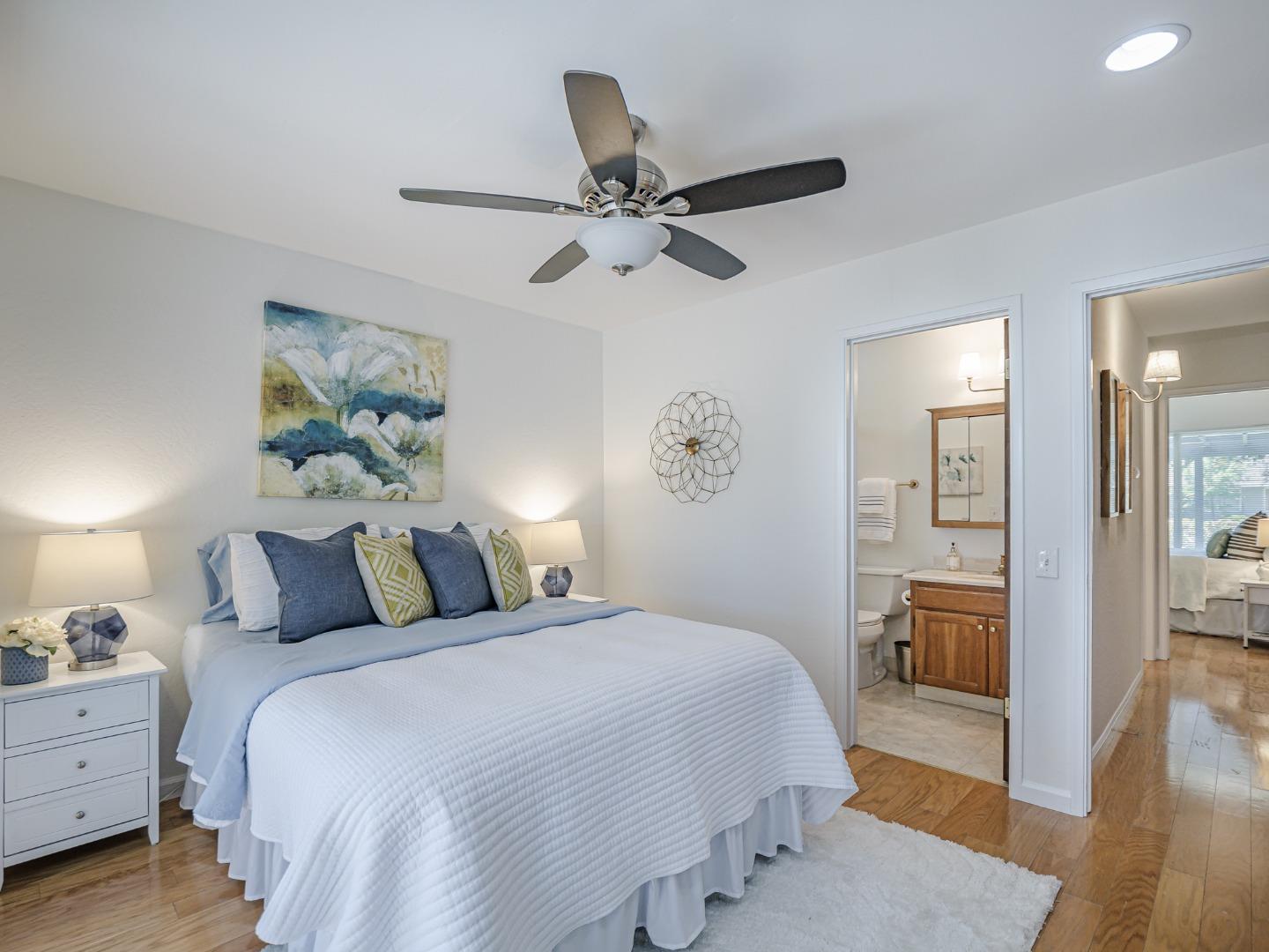 Detail Gallery Image 24 of 52 For 6055 Larchmont Ct, San Jose,  CA 95123 - 3 Beds | 2 Baths