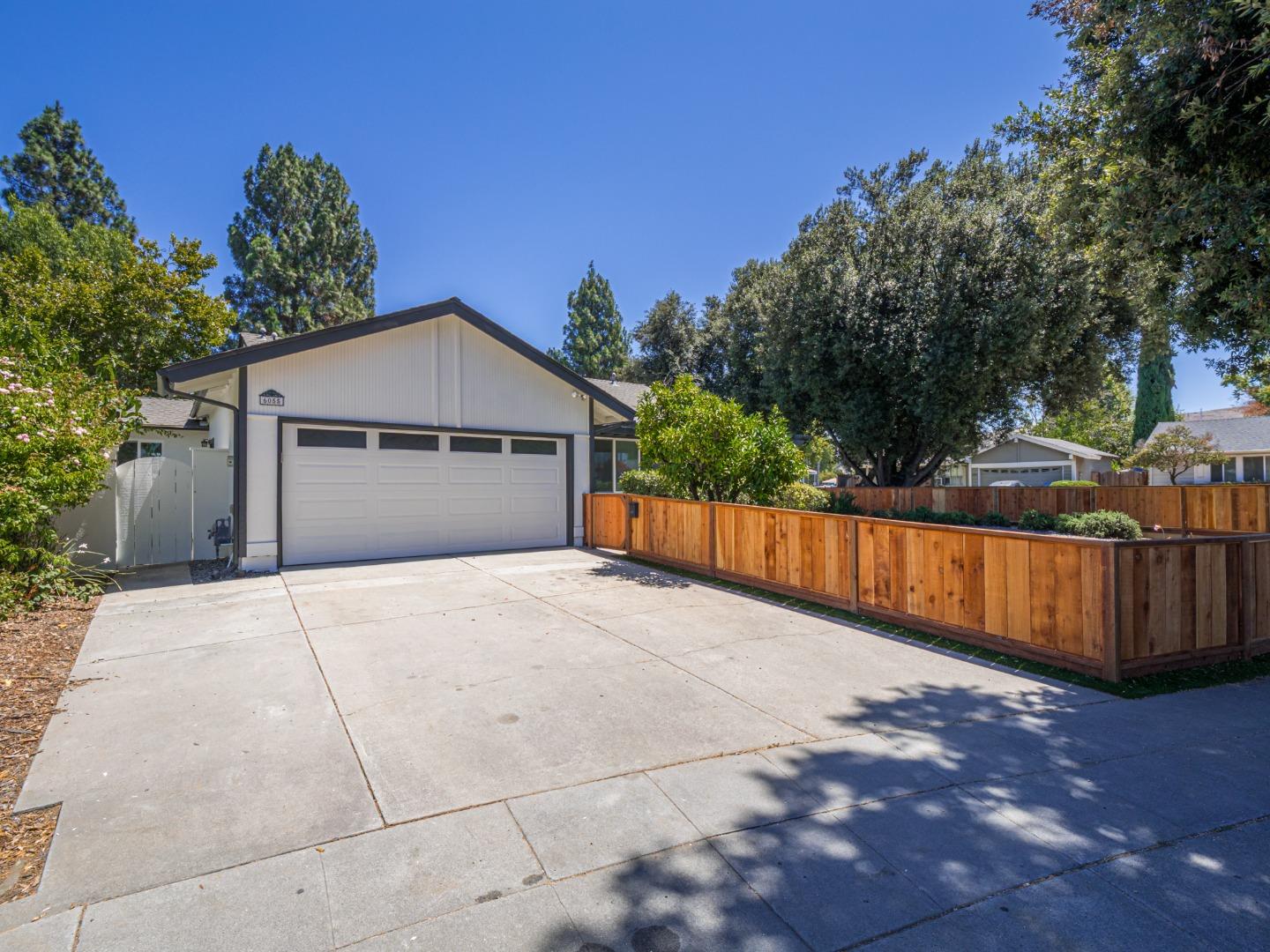 Detail Gallery Image 44 of 52 For 6055 Larchmont Ct, San Jose,  CA 95123 - 3 Beds | 2 Baths