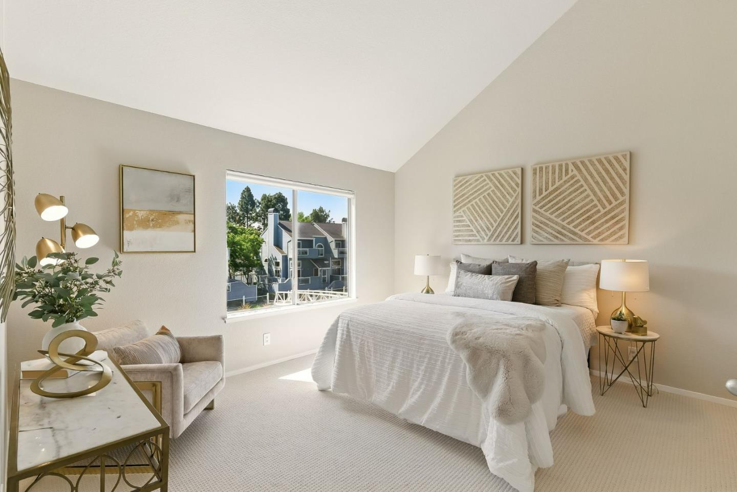 Detail Gallery Image 14 of 39 For 830 Portwalk Pl, Redwood City,  CA 94065 - 3 Beds | 2/1 Baths