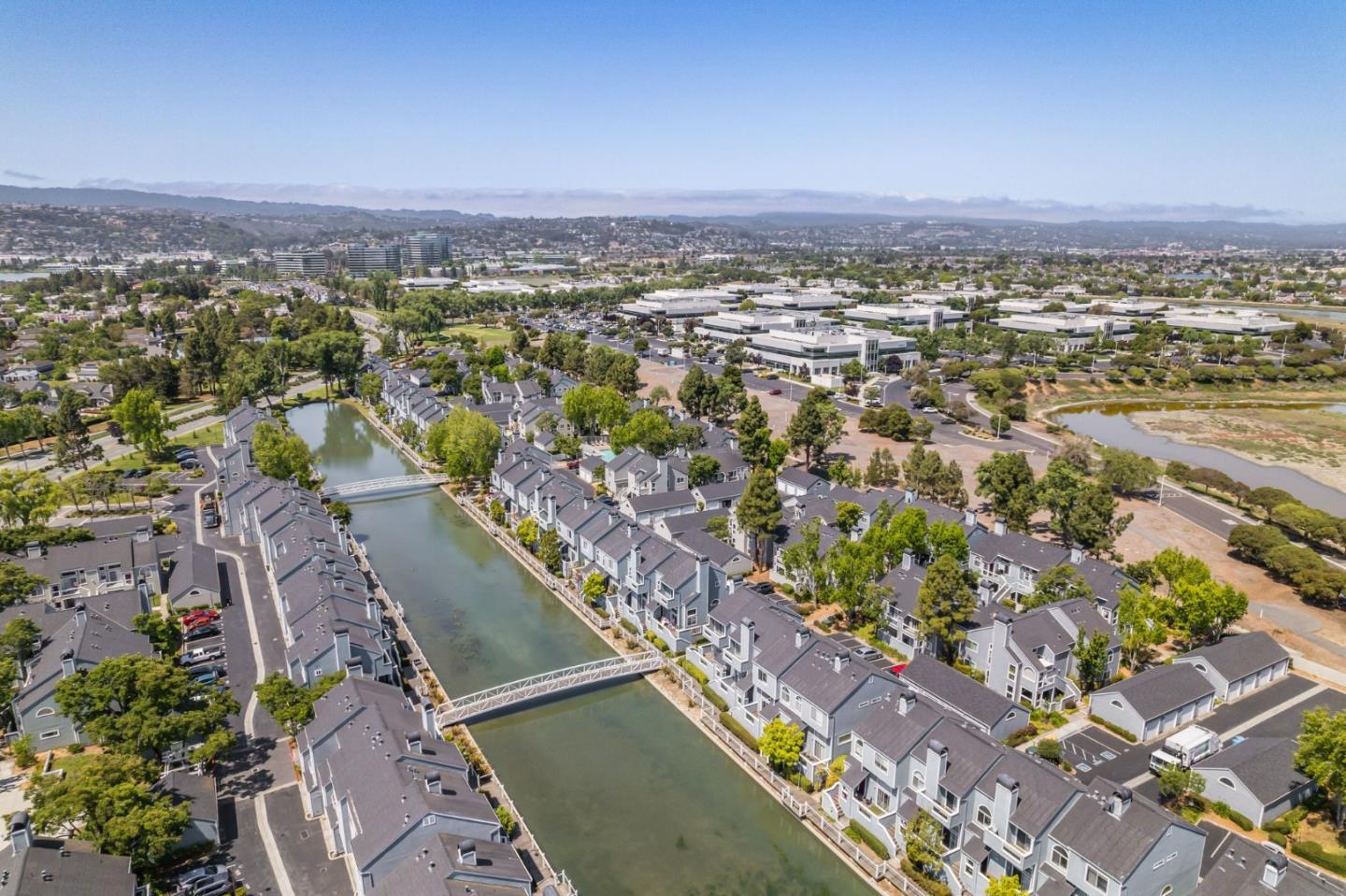 Detail Gallery Image 32 of 39 For 830 Portwalk Pl, Redwood City,  CA 94065 - 3 Beds | 2/1 Baths