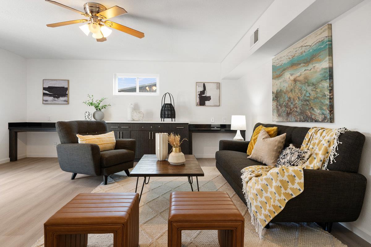 Detail Gallery Image 9 of 24 For 639 Douglas Ave, Redwood City,  CA 94063 - 3 Beds | 3/1 Baths