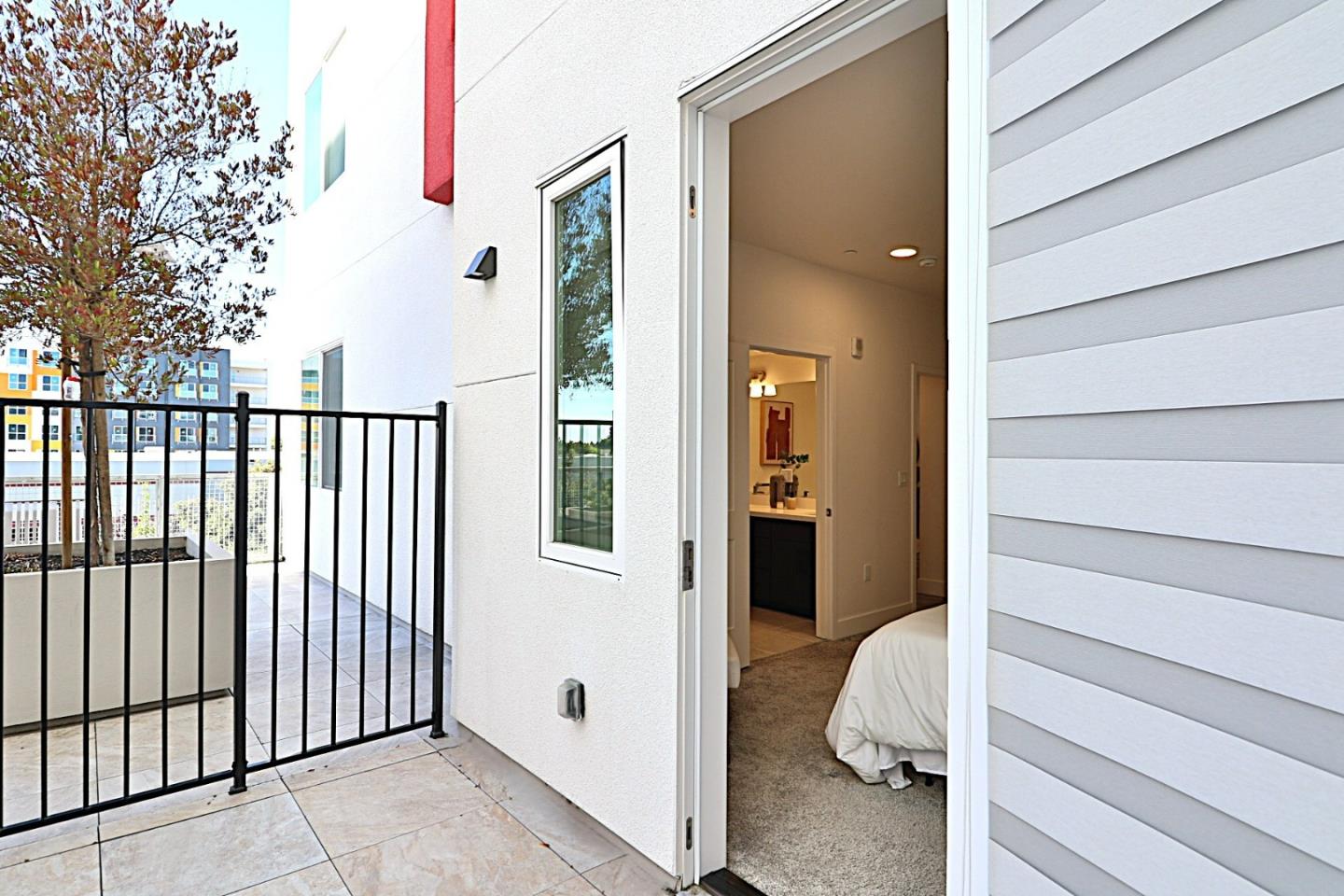 Detail Gallery Image 23 of 52 For 42111 Osgood Rd #206,  Fremont,  CA 94539 - 2 Beds | 2 Baths
