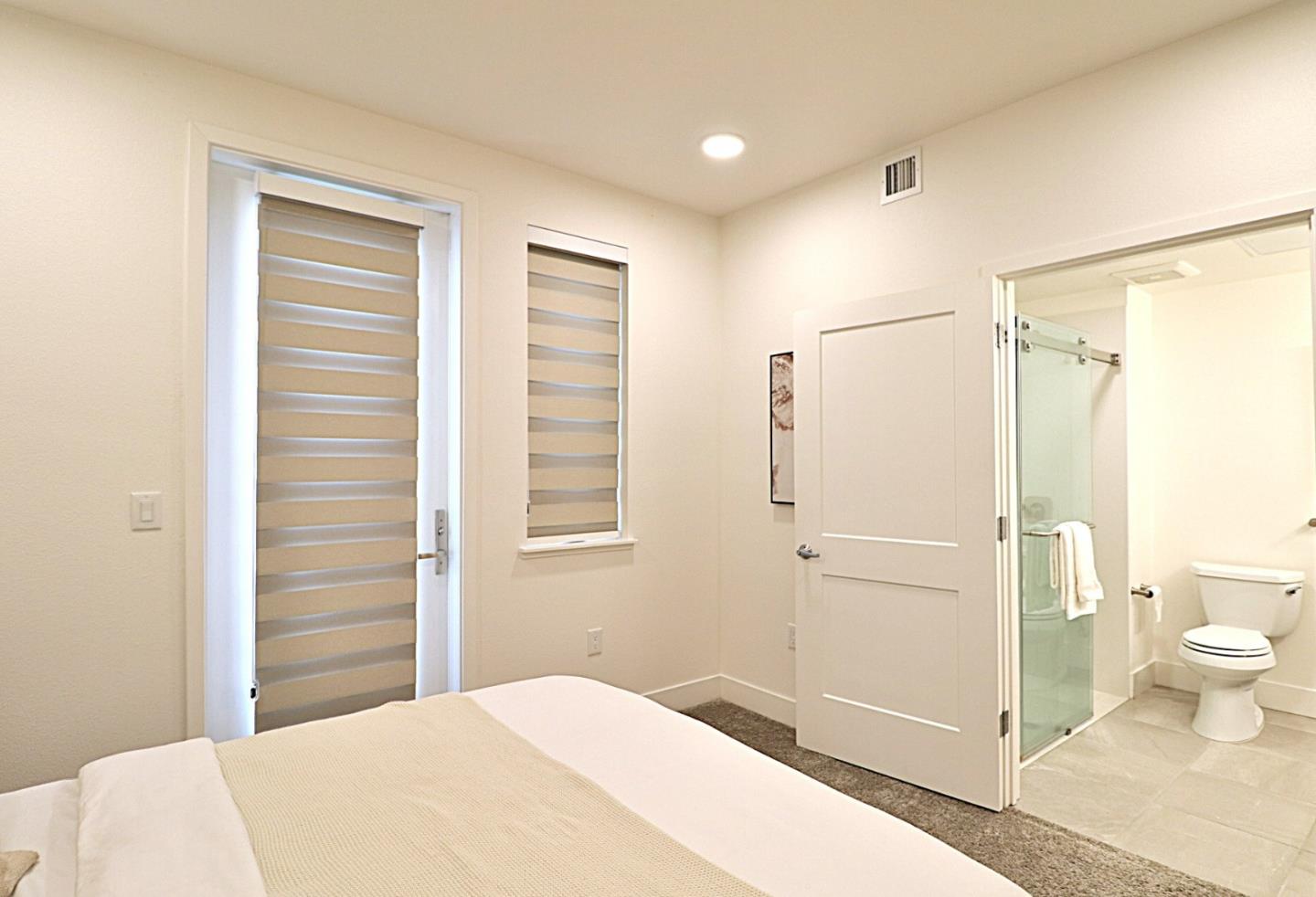 Detail Gallery Image 30 of 52 For 42111 Osgood Rd #206,  Fremont,  CA 94539 - 2 Beds | 2 Baths