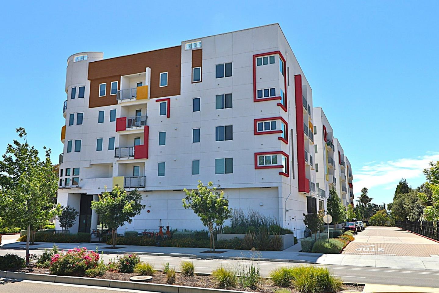 Detail Gallery Image 45 of 52 For 42111 Osgood Rd #206,  Fremont,  CA 94539 - 2 Beds | 2 Baths