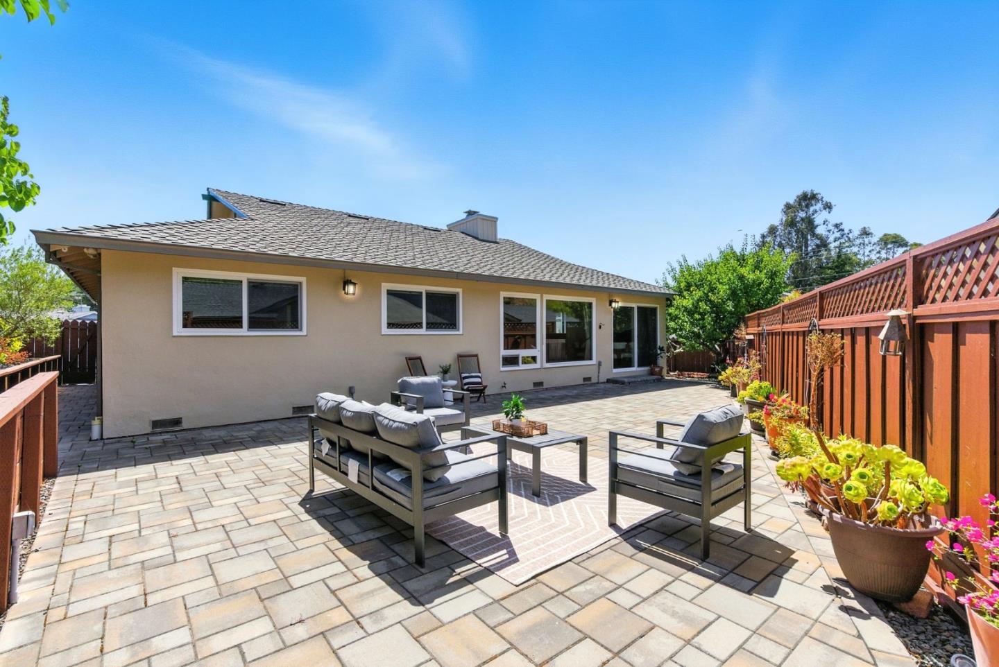 Detail Gallery Image 31 of 33 For 1 Dionne Ct, Belmont,  CA 94002 - 3 Beds | 2 Baths