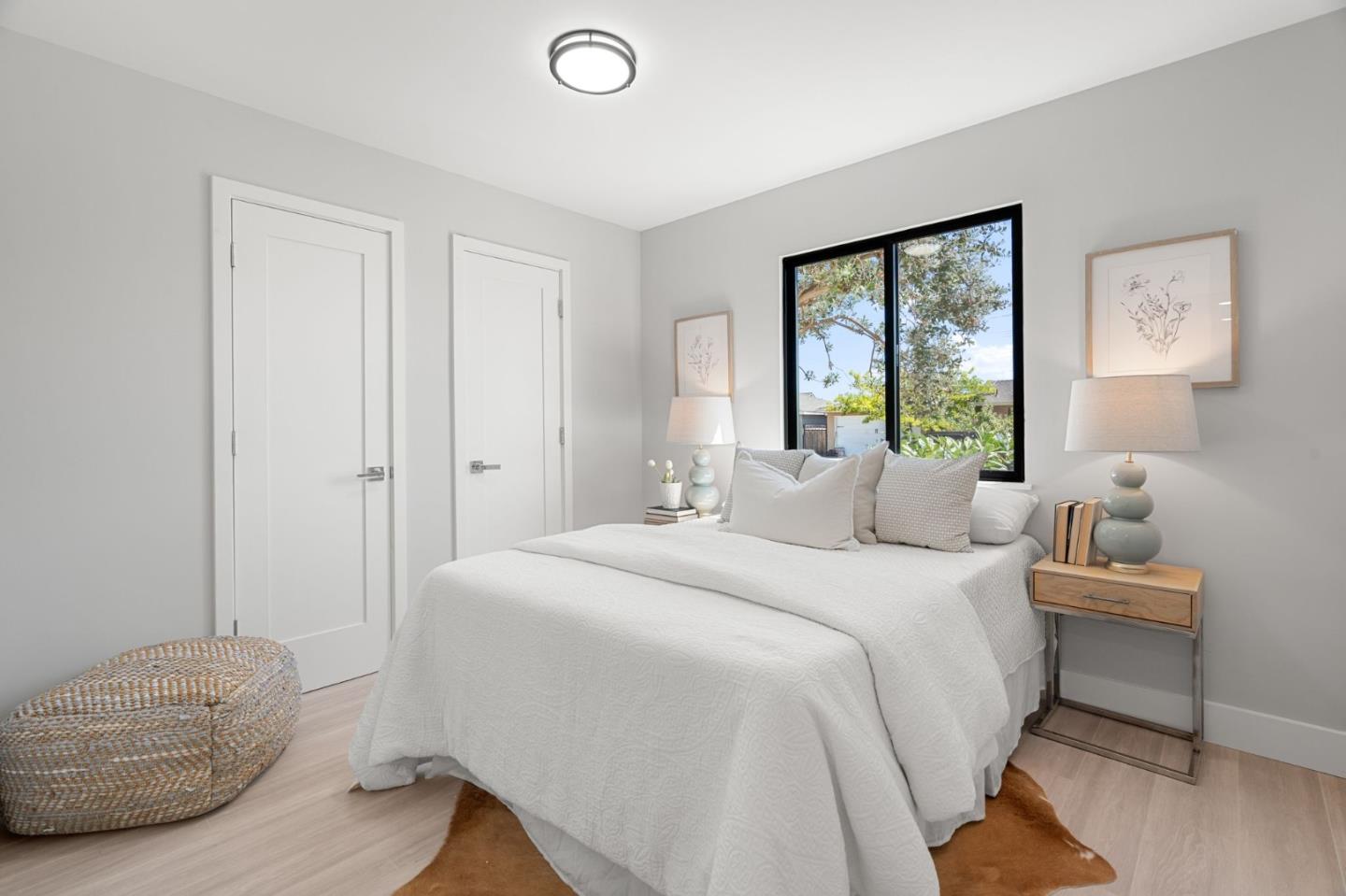 Detail Gallery Image 6 of 9 For 419 Daisy Ln, East Palo Alto,  CA 94303 - 3 Beds | 1 Baths