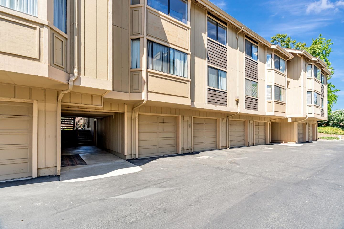 Detail Gallery Image 35 of 40 For 2206 Brega Ln, Morgan Hill,  CA 95037 - 2 Beds | 2 Baths