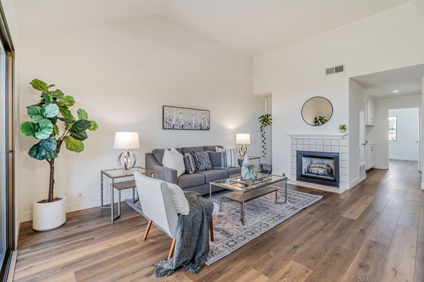 Detail Gallery Image 4 of 40 For 2206 Brega Ln, Morgan Hill,  CA 95037 - 2 Beds | 2 Baths