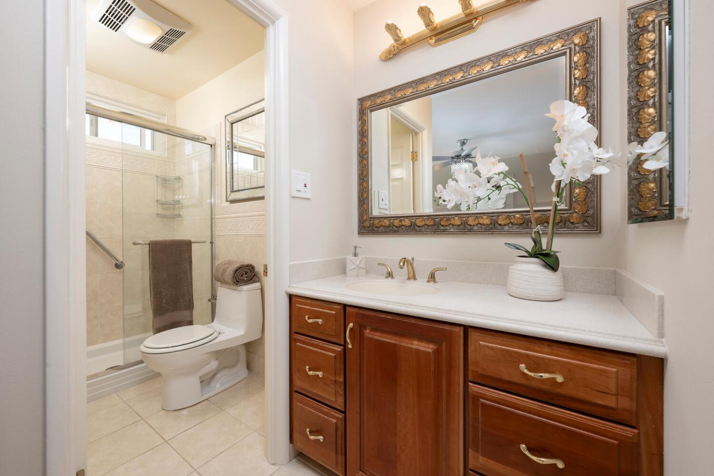 Detail Gallery Image 12 of 26 For 1149 Glenwood Dr, Millbrae,  CA 94030 - 3 Beds | 2 Baths