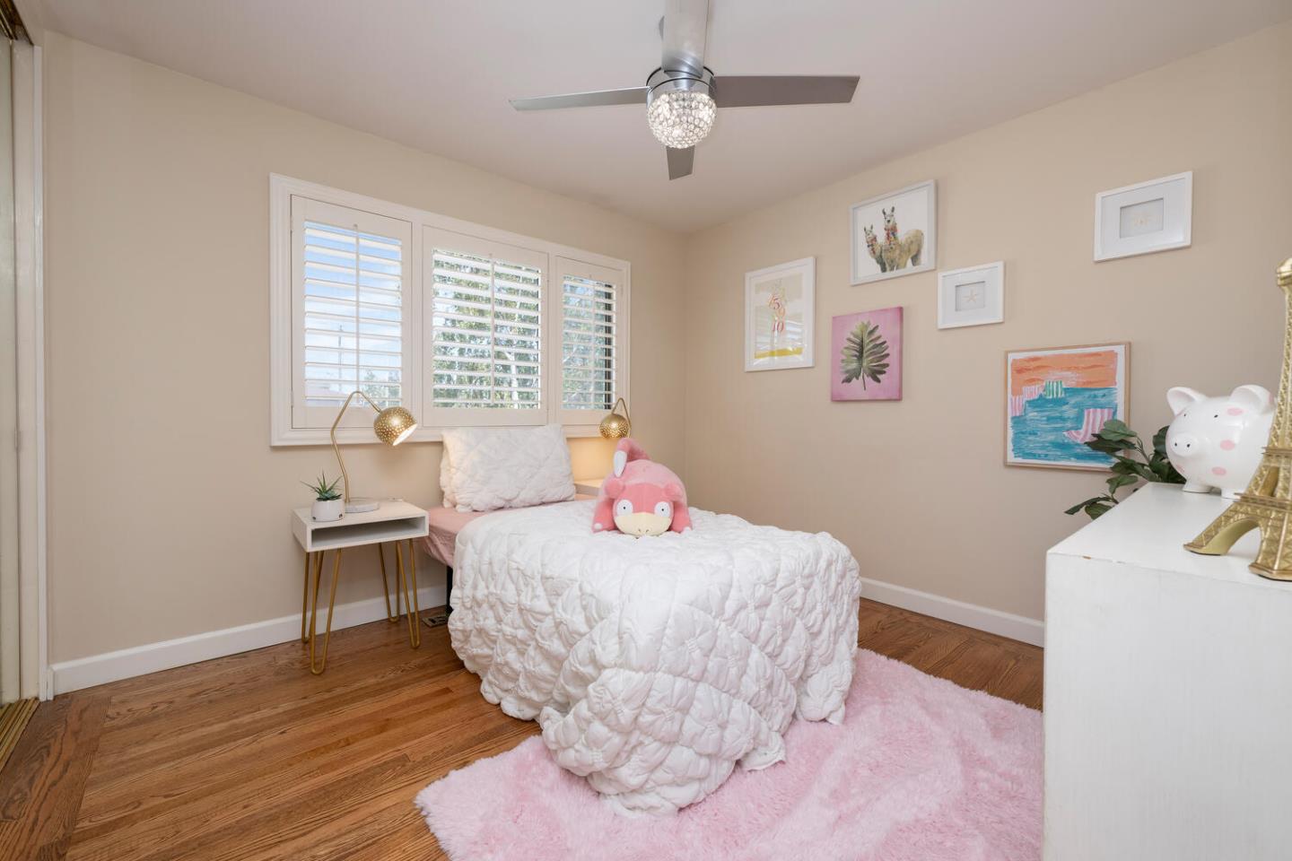 Detail Gallery Image 13 of 26 For 1149 Glenwood Dr, Millbrae,  CA 94030 - 3 Beds | 2 Baths
