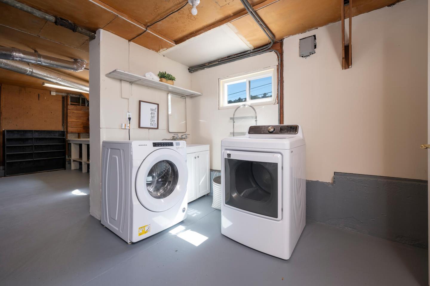 Detail Gallery Image 19 of 26 For 1149 Glenwood Dr, Millbrae,  CA 94030 - 3 Beds | 2 Baths