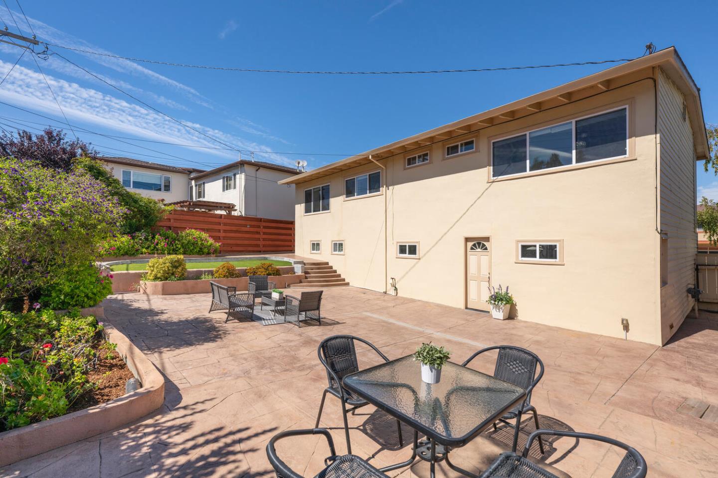 Detail Gallery Image 24 of 26 For 1149 Glenwood Dr, Millbrae,  CA 94030 - 3 Beds | 2 Baths