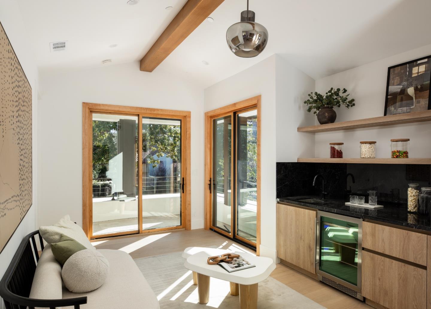Detail Gallery Image 18 of 48 For 1307 University Ave, Palo Alto,  CA 94301 - 7 Beds | 8/1 Baths