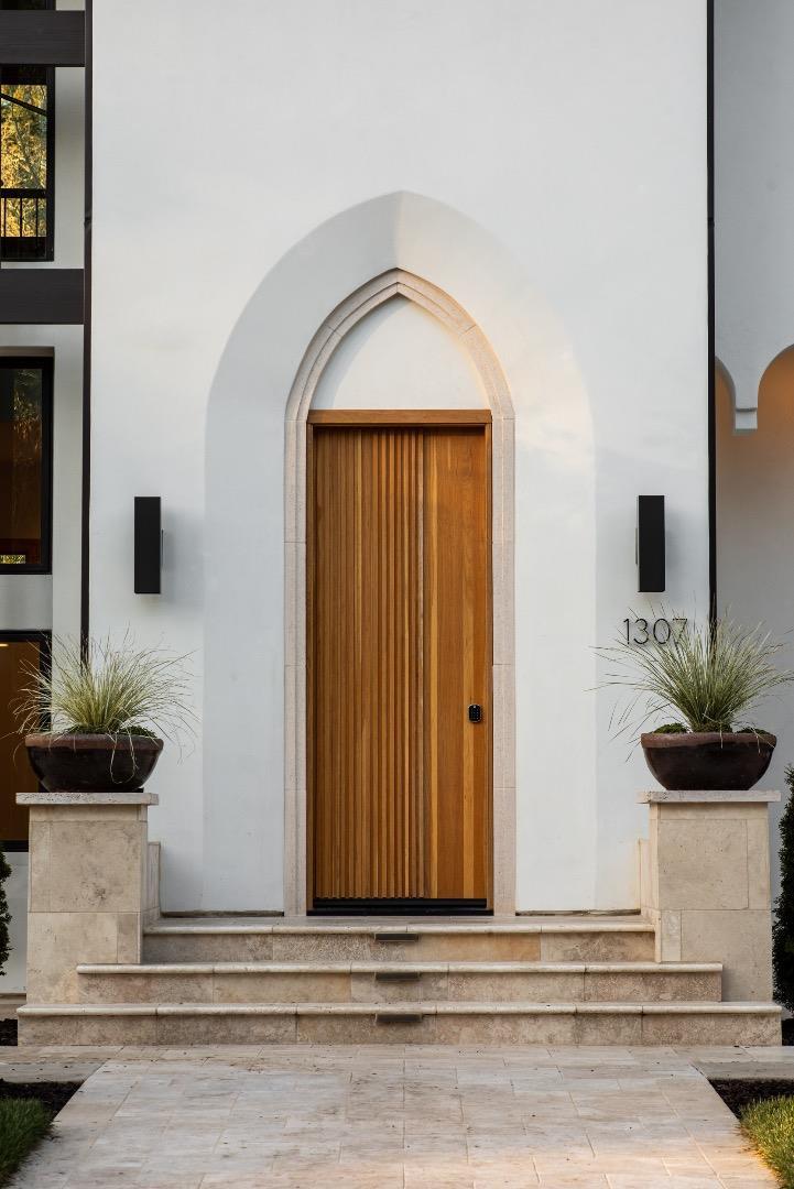 Detail Gallery Image 4 of 48 For 1307 University Ave, Palo Alto,  CA 94301 - 7 Beds | 8/1 Baths