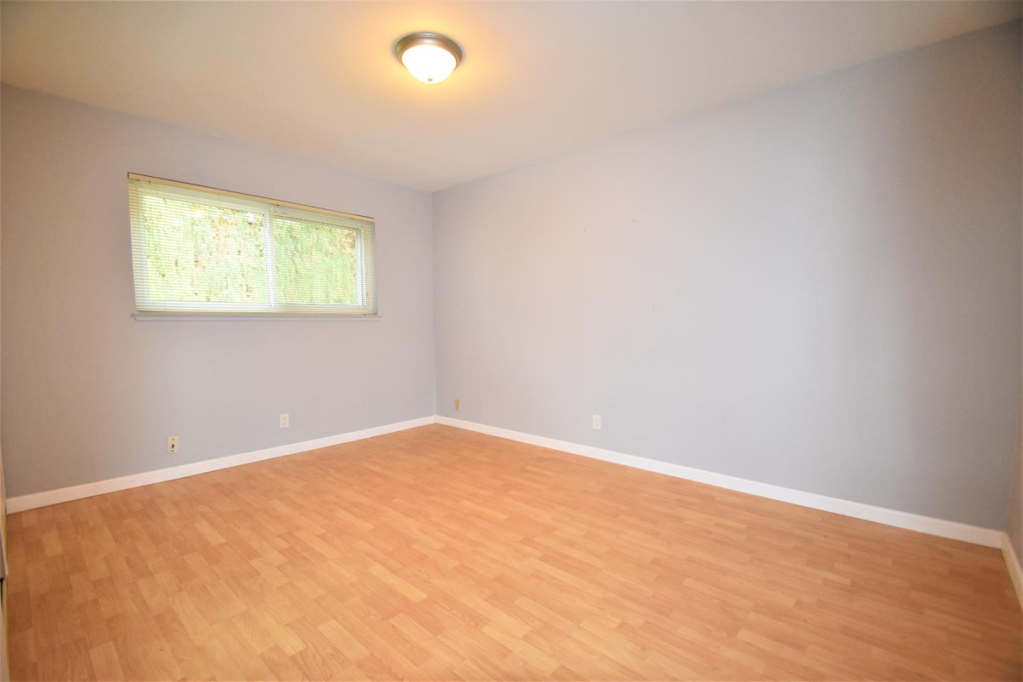 Detail Gallery Image 14 of 21 For 2070 Sierra Wood Dr, San Jose,  CA 95132 - 3 Beds | 2 Baths