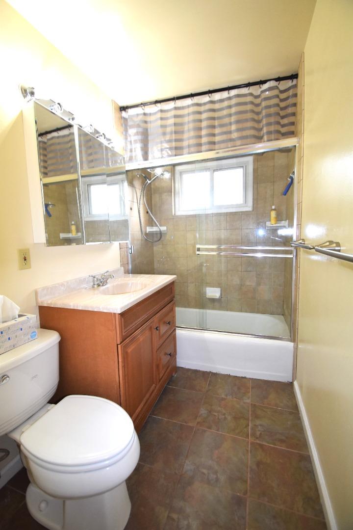 Detail Gallery Image 17 of 21 For 2070 Sierra Wood Dr, San Jose,  CA 95132 - 3 Beds | 2 Baths