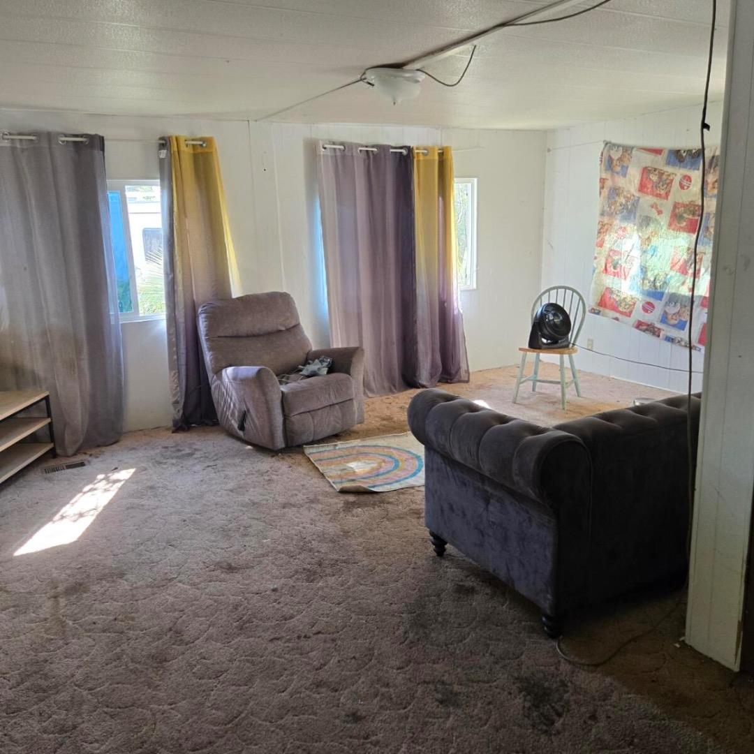 Detail Gallery Image 5 of 6 For 4434 Bush St #1,  Lucerne,  CA 95458 - 4 Beds | 3 Baths