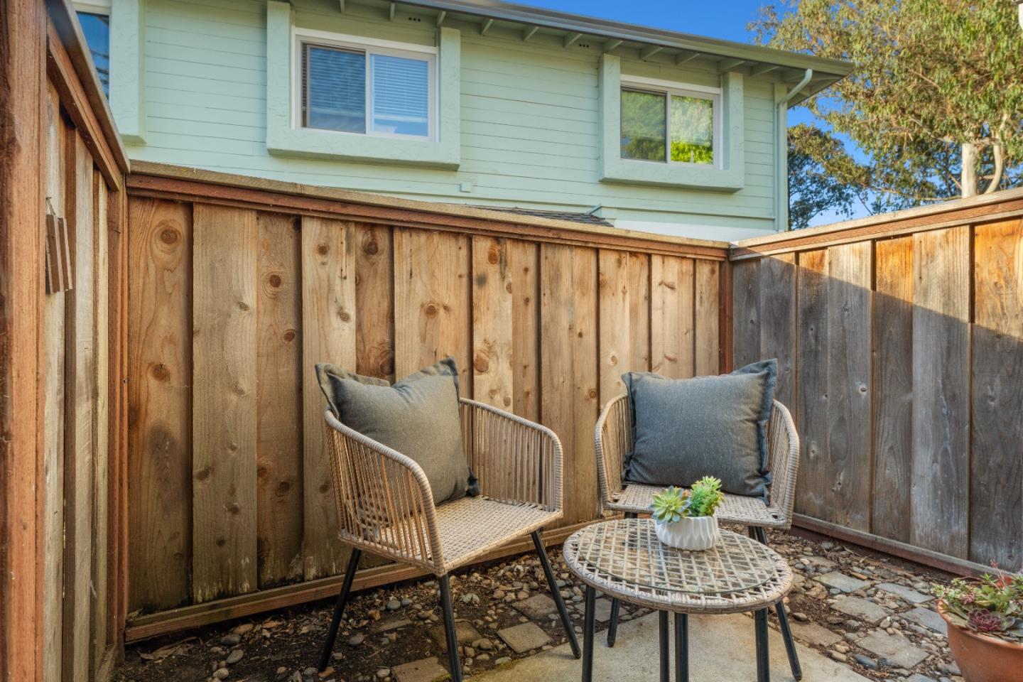 Detail Gallery Image 15 of 23 For 1136 Callas Ln #3,  Capitola,  CA 95010 - 3 Beds | 1/1 Baths