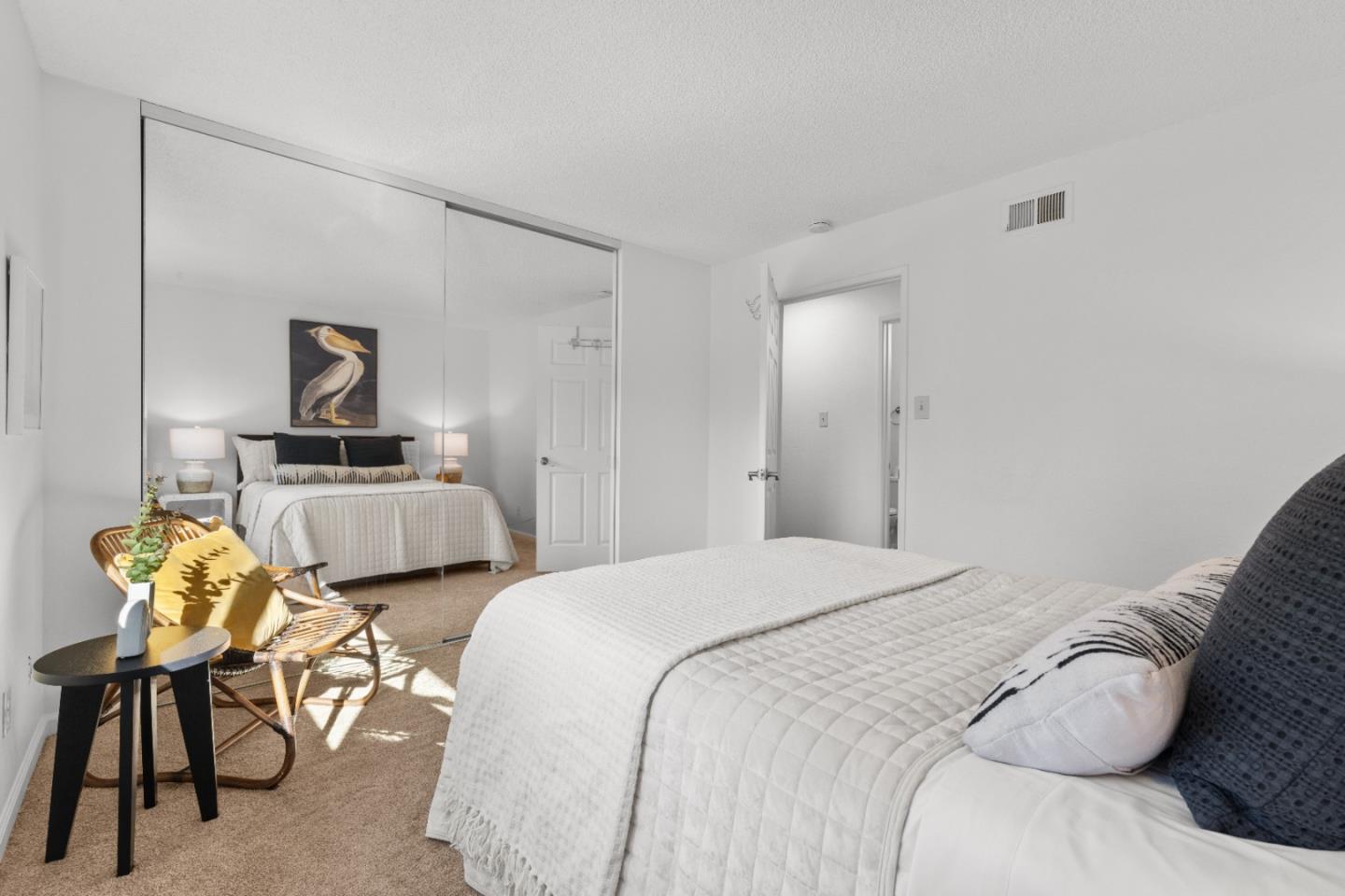 Detail Gallery Image 8 of 23 For 1136 Callas Ln #3,  Capitola,  CA 95010 - 3 Beds | 1/1 Baths