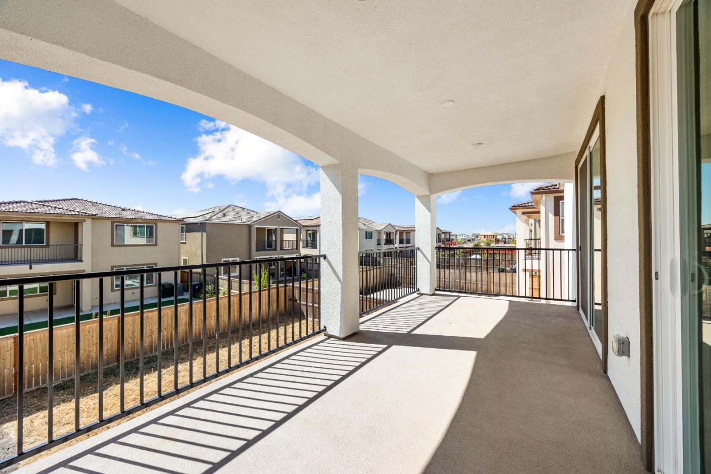 Detail Gallery Image 18 of 41 For 5813 Littlestone St, Sacramento,  CA 95835 - 4 Beds | 3/1 Baths