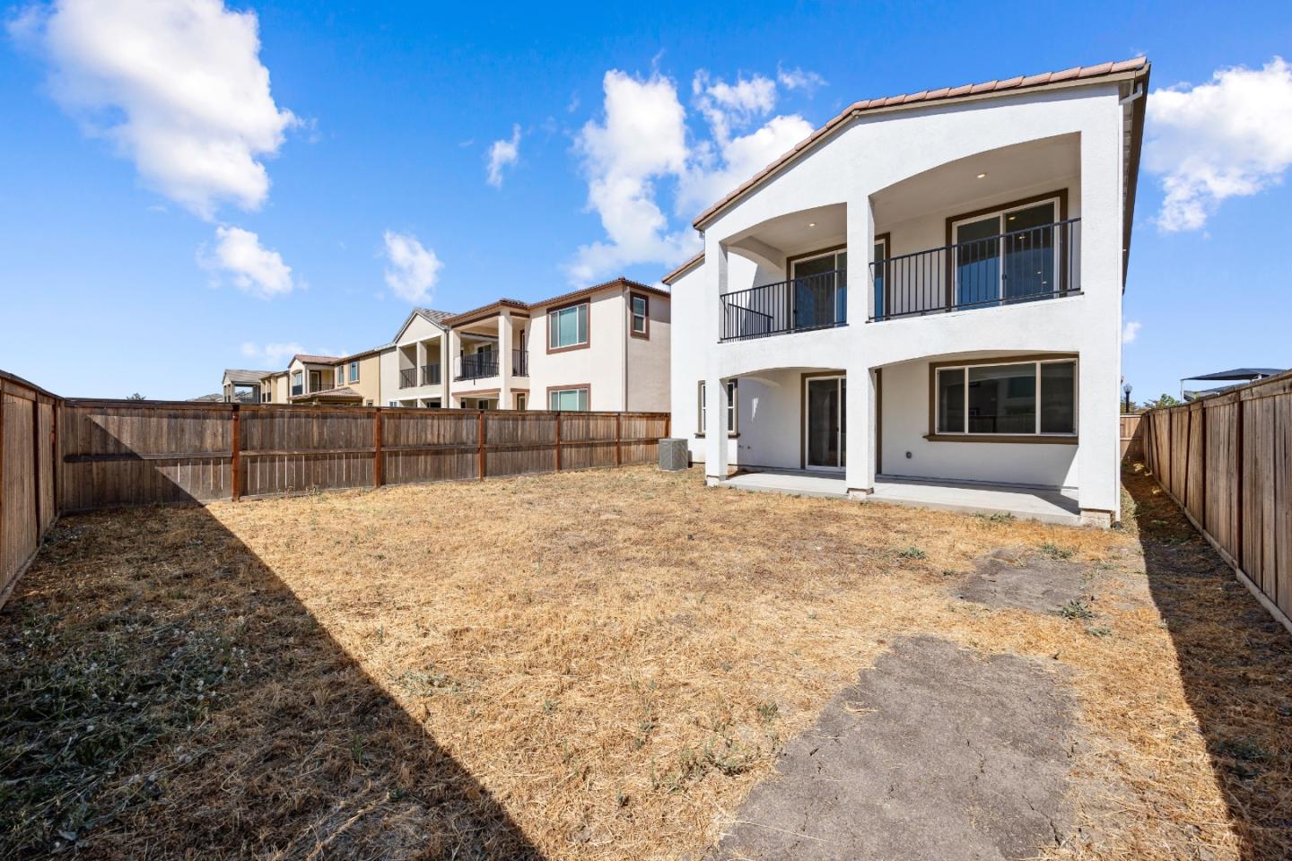 Detail Gallery Image 31 of 41 For 5813 Littlestone St, Sacramento,  CA 95835 - 4 Beds | 3/1 Baths