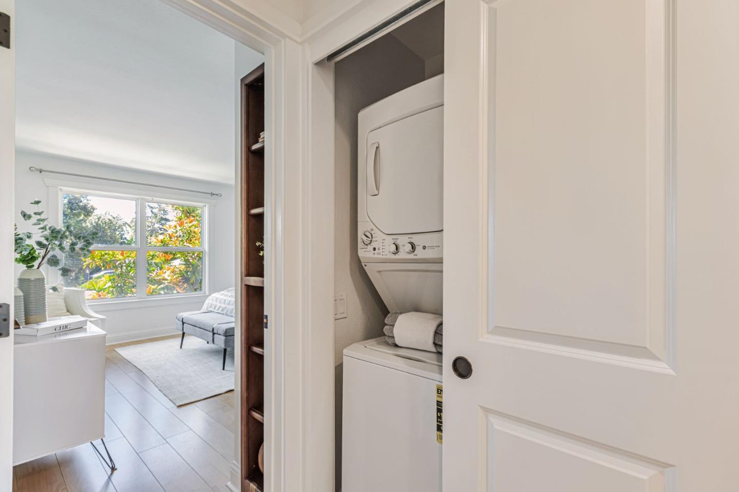 Detail Gallery Image 24 of 31 For 865 Carlisle Way #103,  Sunnyvale,  CA 94087 - 2 Beds | 2/1 Baths