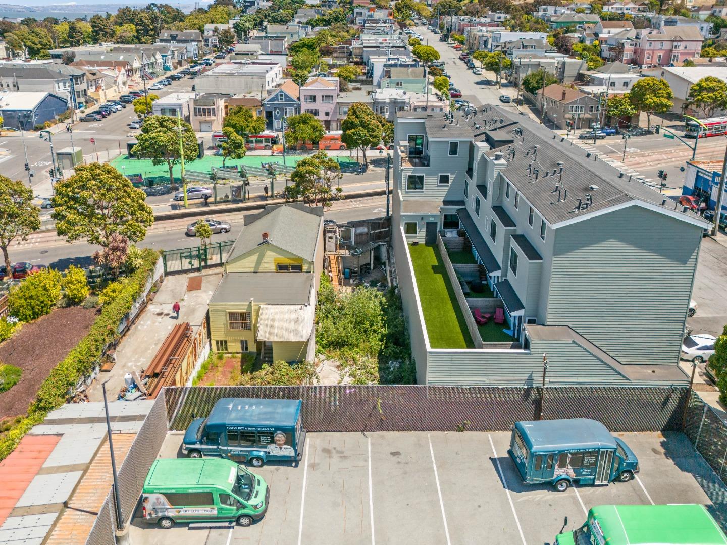 Detail Gallery Image 11 of 21 For 4128 3rd St, San Francisco,  CA 94124 - – Beds | – Baths