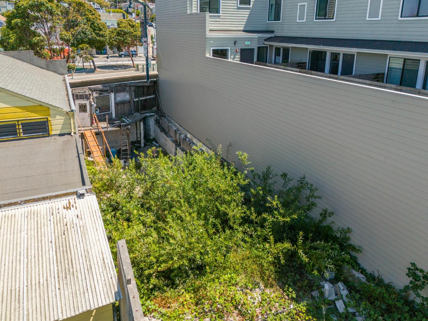 Detail Gallery Image 8 of 21 For 4128 3rd St, San Francisco,  CA 94124 - – Beds | – Baths