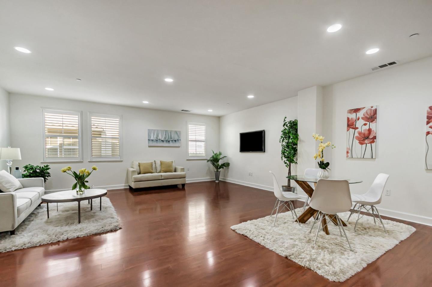 Detail Gallery Image 10 of 36 For 1142 Mente Linda Loop, Milpitas,  CA 95035 - 3 Beds | 2/1 Baths