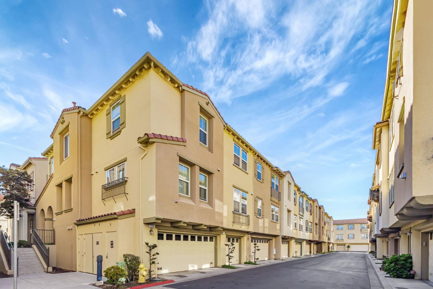 Detail Gallery Image 31 of 36 For 1142 Mente Linda Loop, Milpitas,  CA 95035 - 3 Beds | 2/1 Baths