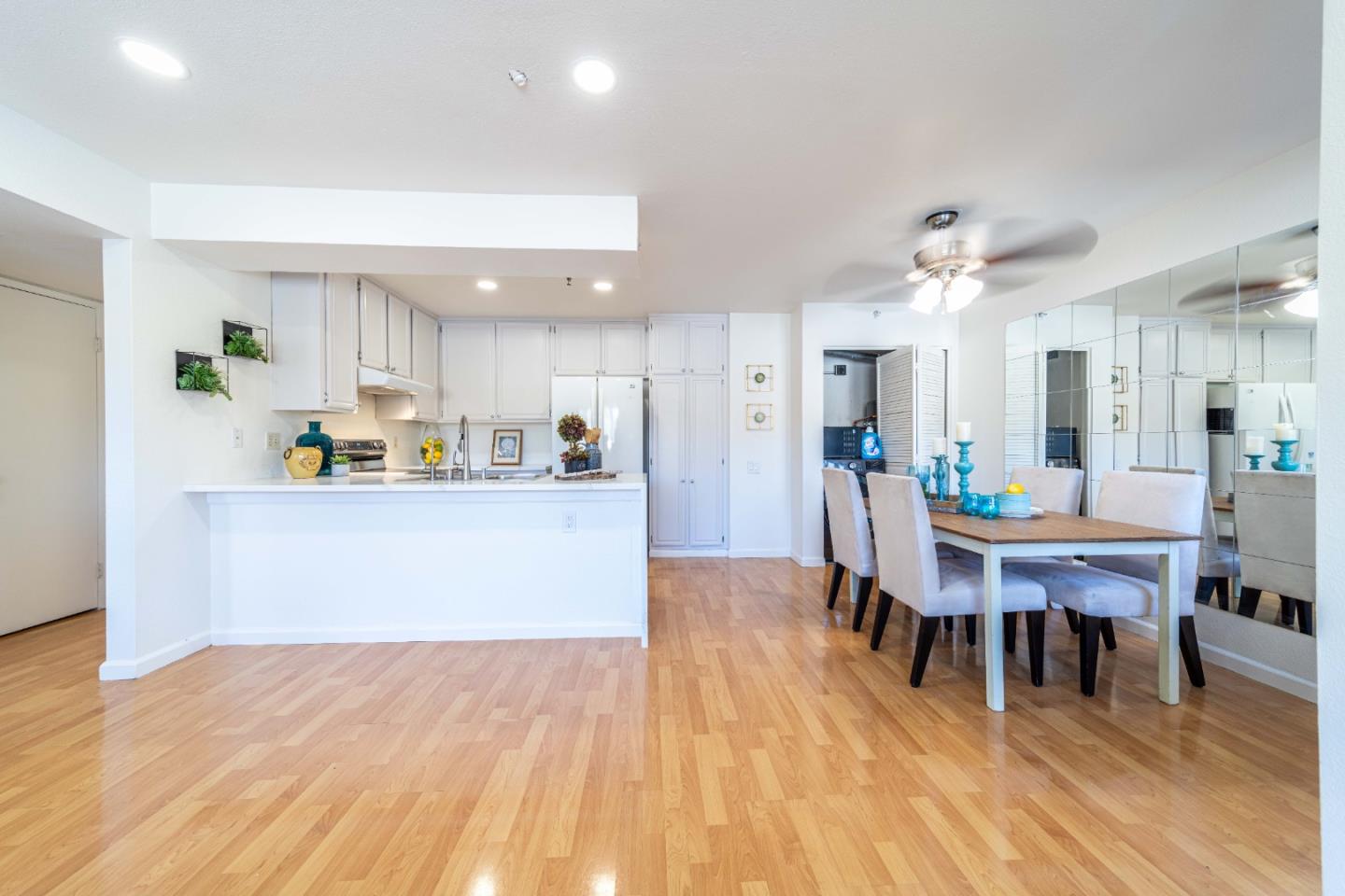 Detail Gallery Image 4 of 29 For 281 Hackamore Cmn, Fremont,  CA 94539 - 3 Beds | 2 Baths