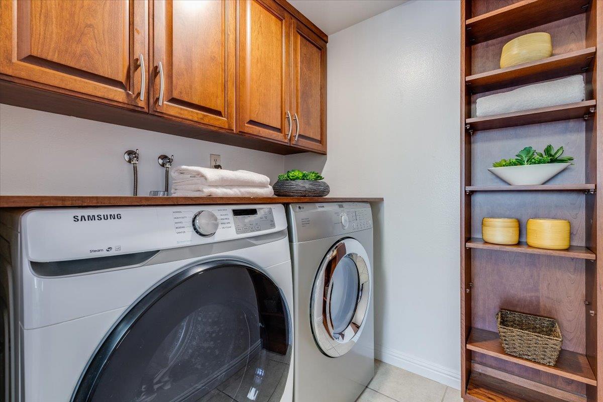 Detail Gallery Image 19 of 22 For 3392 Brittan Ave #4,  San Carlos,  CA 94070 - 3 Beds | 2 Baths