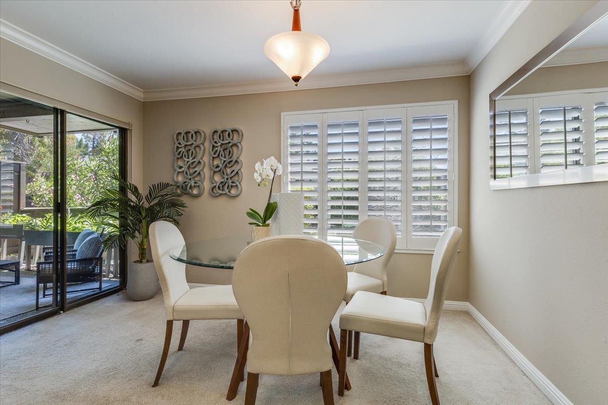 Detail Gallery Image 7 of 22 For 3392 Brittan Ave #4,  San Carlos,  CA 94070 - 3 Beds | 2 Baths