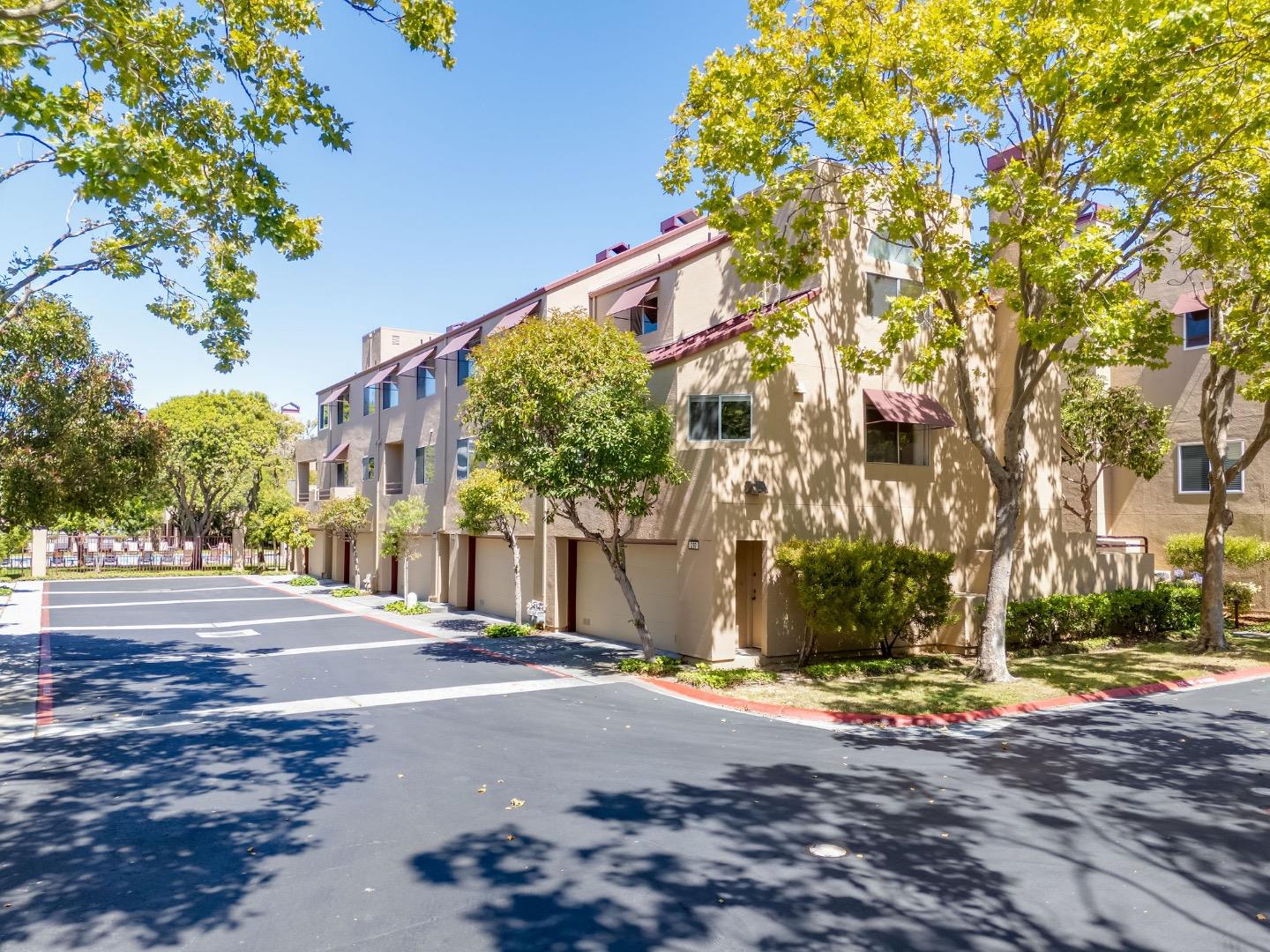 Detail Gallery Image 41 of 47 For 210 Commons Ln, Foster City,  CA 94404 - 2 Beds | 2 Baths