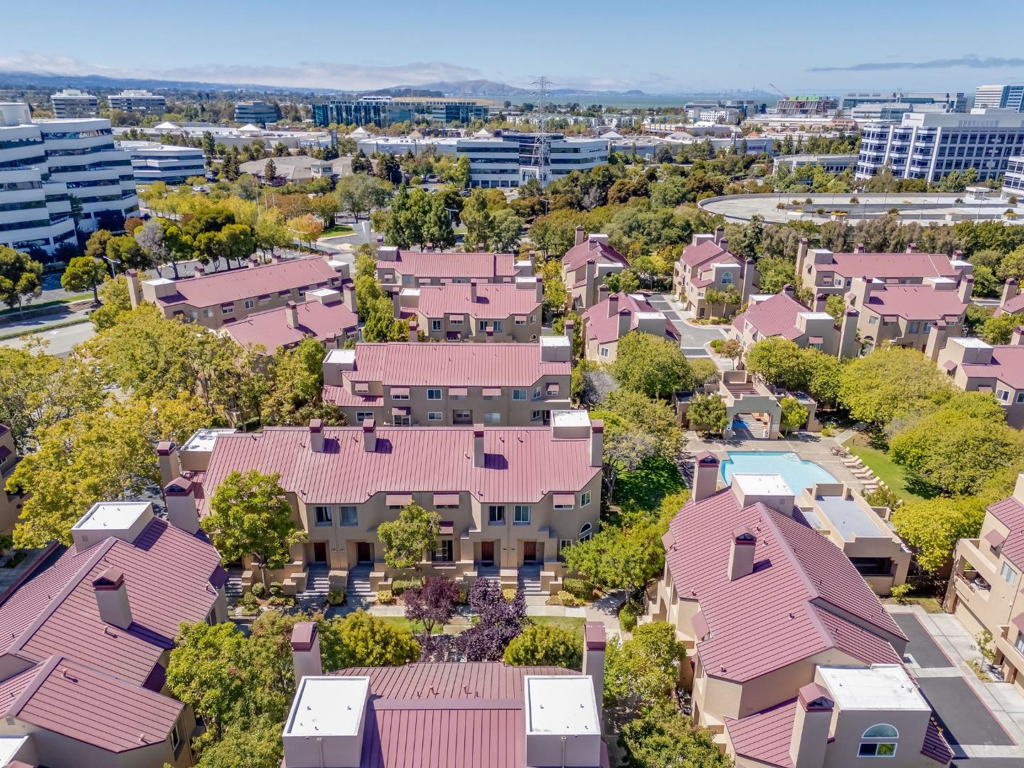 Detail Gallery Image 5 of 47 For 210 Commons Ln, Foster City,  CA 94404 - 2 Beds | 2 Baths