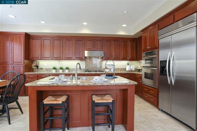 Detail Gallery Image 14 of 40 For 6130 Yardley Ln, San Ramon,  CA 94582 - 5 Beds | 3 Baths