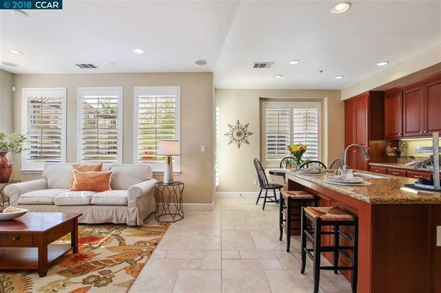 Detail Gallery Image 8 of 40 For 6130 Yardley Ln, San Ramon,  CA 94582 - 5 Beds | 3 Baths